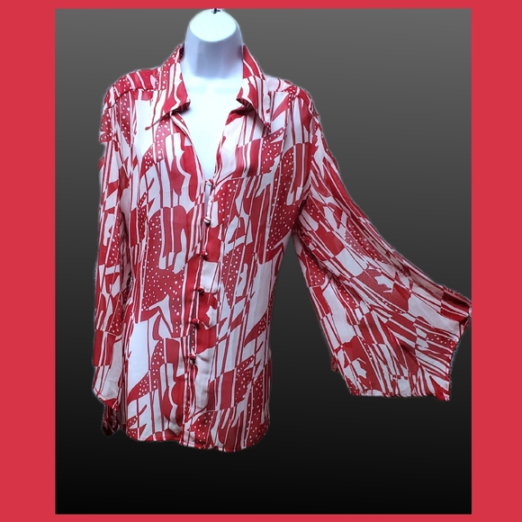 Abstract Print Front Button Long Sleeve Blouse - Picture 1 of 7